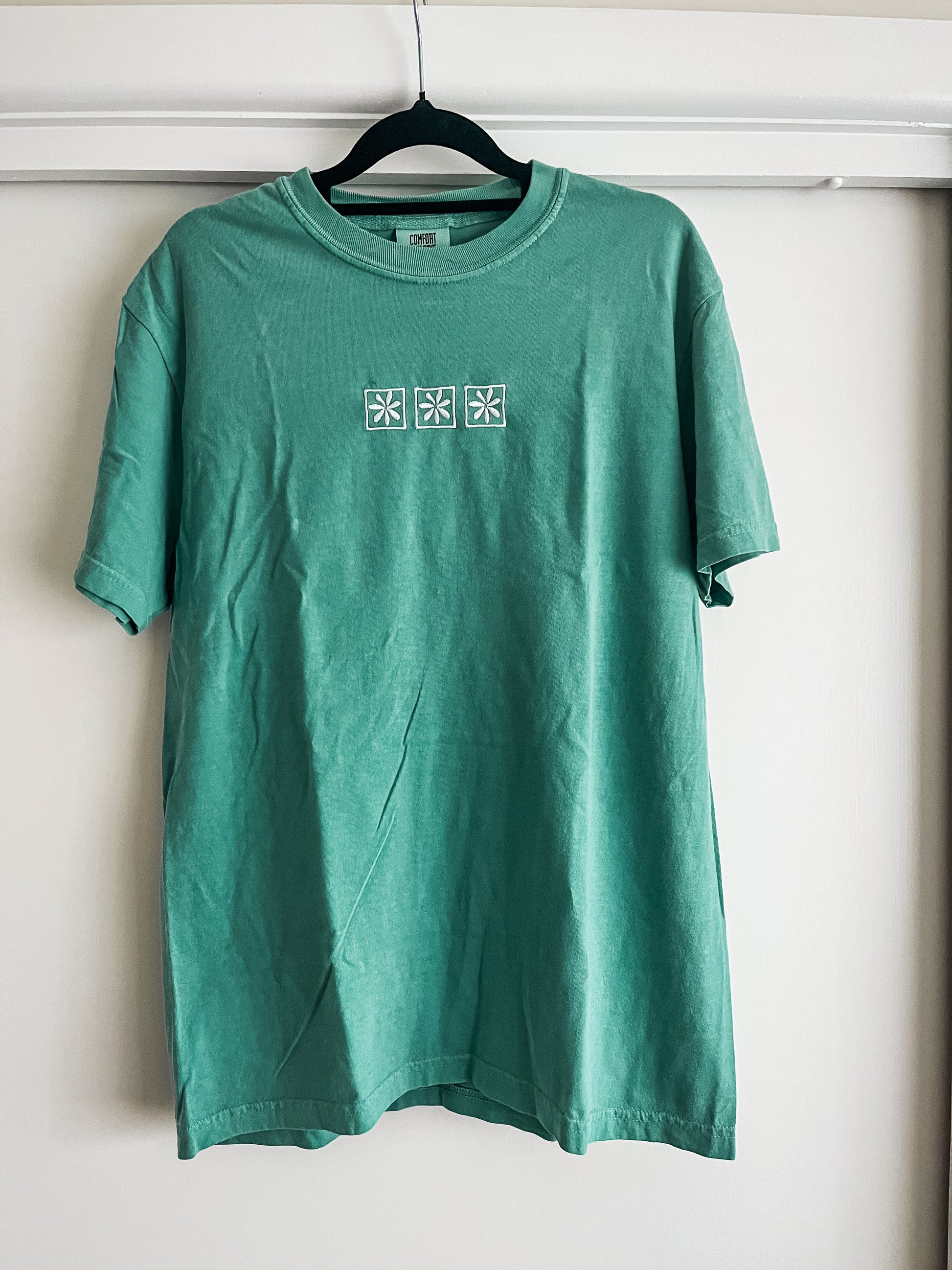 Flower Trio Tee