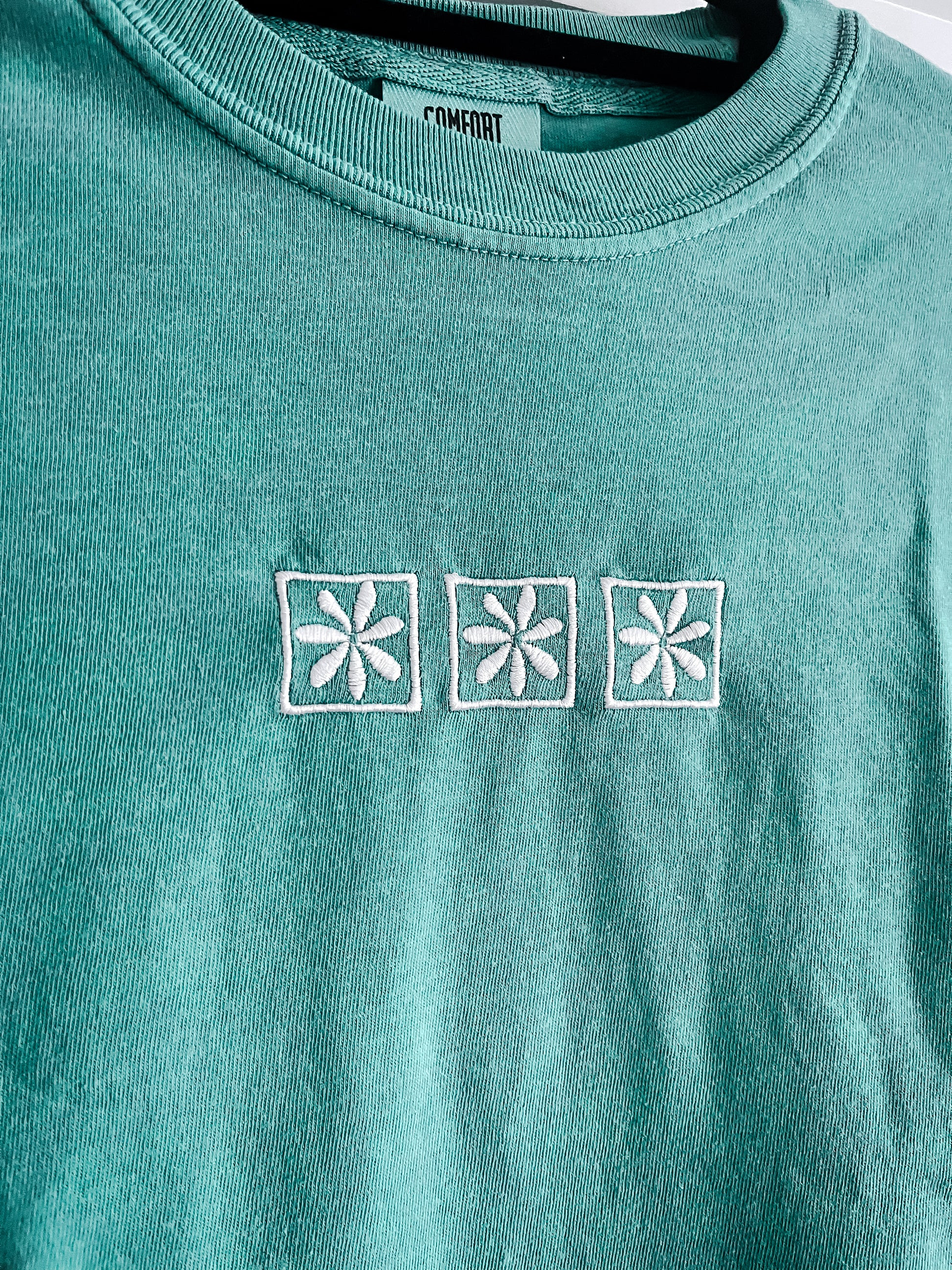 Flower Trio Tee